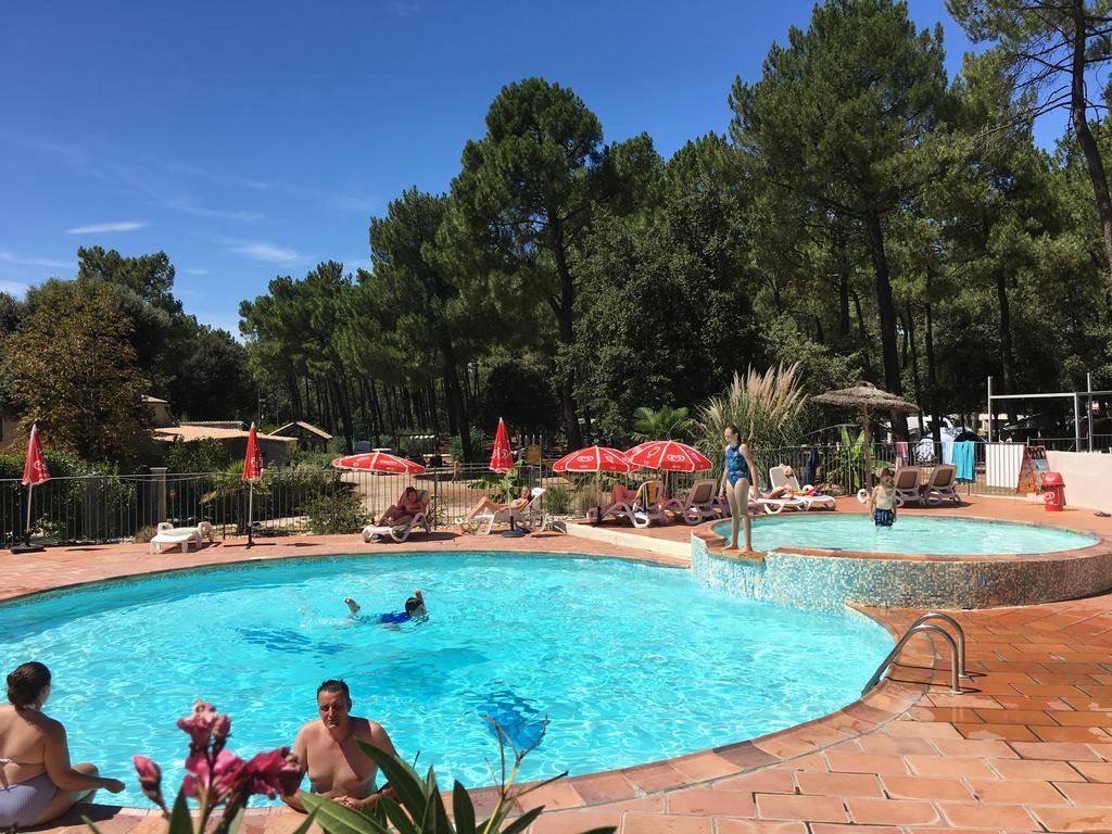 Camping La Simioune En Provence Bollene Luaran gambar