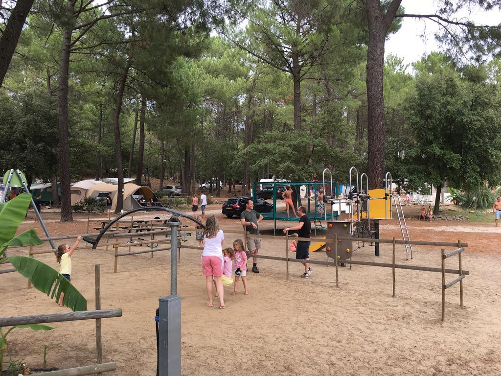 Camping La Simioune En Provence Bollene Luaran gambar